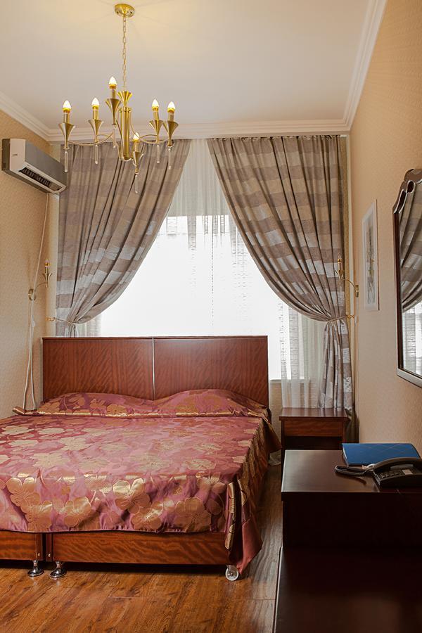 Hotel Topaz Astana Exterior photo